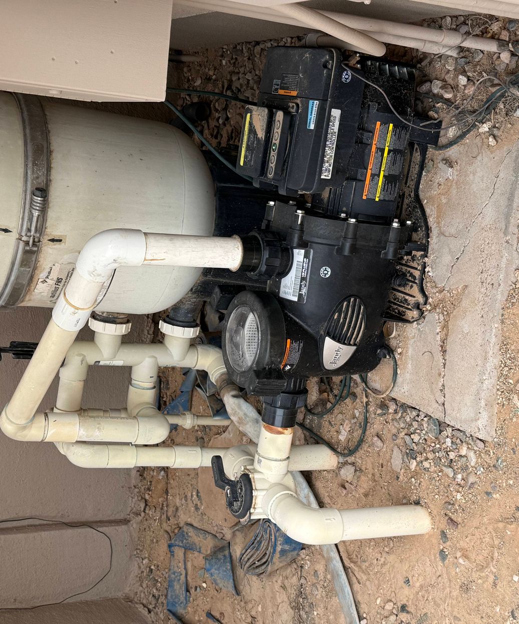 professional pool filter and pump installation